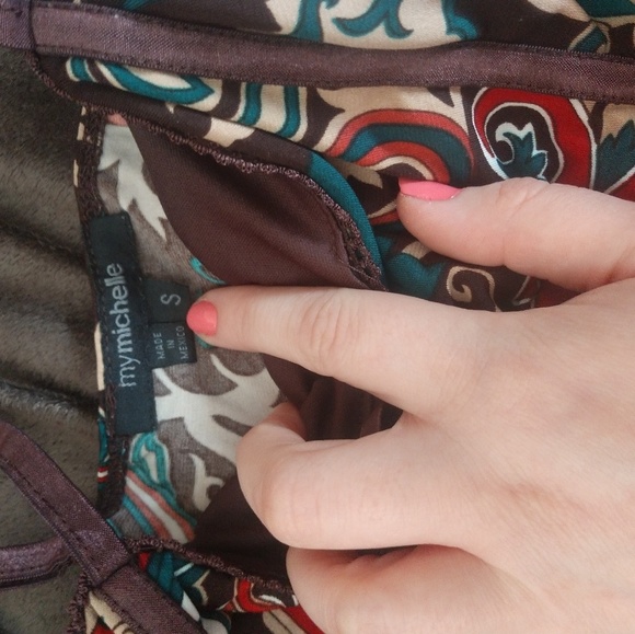 Tank top - Picture 2 of 2